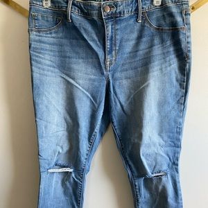 Ava & Viv Ripped Skinny Jeans